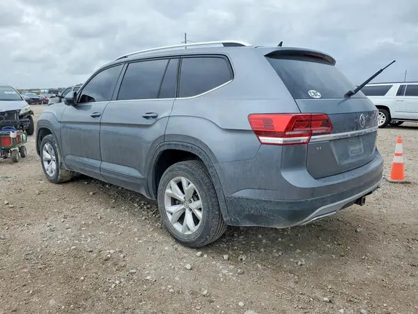 1V2DR2CA4KC525764 2019 VOLKSWAGEN ATLAS - Image 2