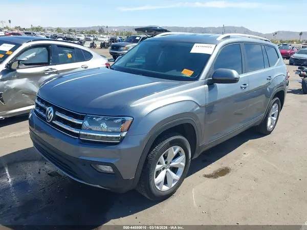 1V2DR2CA4KC589805 2019 VOLKSWAGEN ATLAS - Image 2