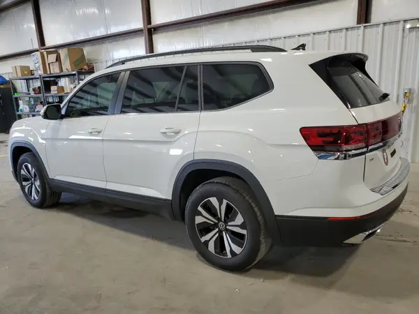 1V2DR2CA4RC587675 2024 VOLKSWAGEN ATLAS - Image 2