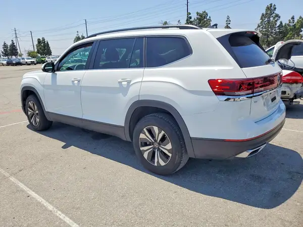 1V2DR2CA5RC608551 2024 VOLKSWAGEN ATLAS - Image 2