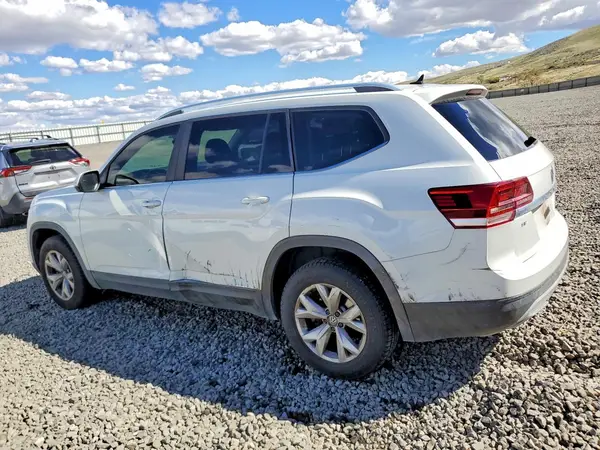 1V2DR2CA6JC520211 2018 VOLKSWAGEN ATLAS - Image 2