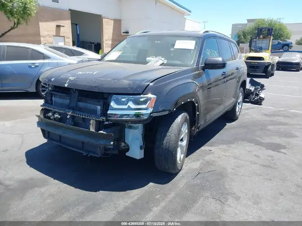 1V2DR2CA6KC573282 2019 VOLKSWAGEN ATLAS - Image 2