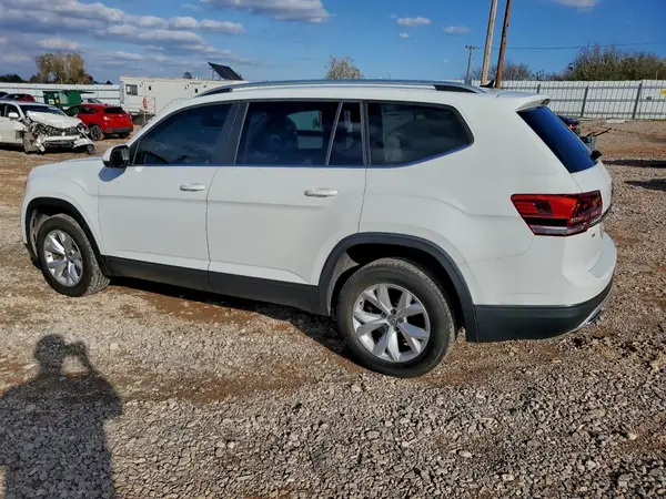 1V2DR2CA7JC513025 2018 VOLKSWAGEN ATLAS - Image 2