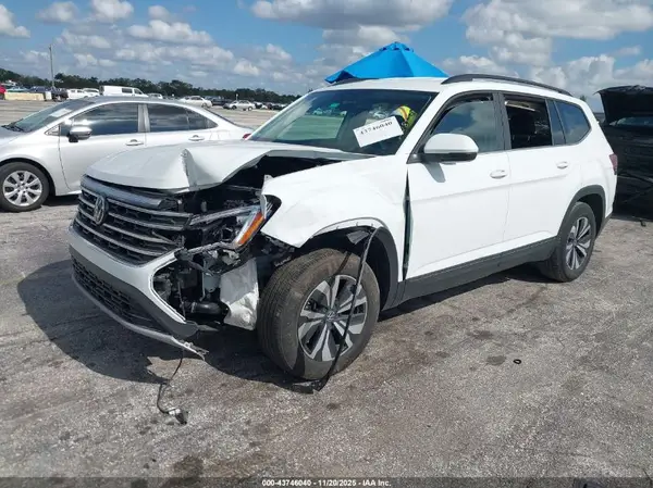 1V2DR2CA7RC508127 2024 VOLKSWAGEN ATLAS - Image 2