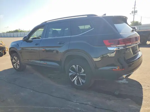 1V2DR2CA7RC608342 2024 VOLKSWAGEN ATLAS - Image 2