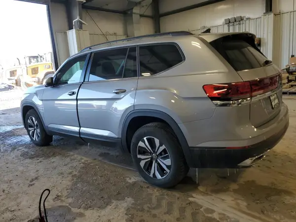 1V2DR2CA7RC621933 2024 VOLKSWAGEN ATLAS - Image 2