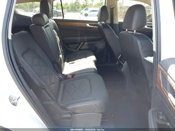 1V2DR2CA7SC531204 2025 VOLKSWAGEN ATLAS - Image 8