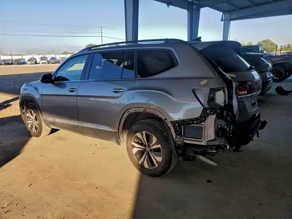 1V2DR2CA7SC533180 2025 VOLKSWAGEN ATLAS - Image 2