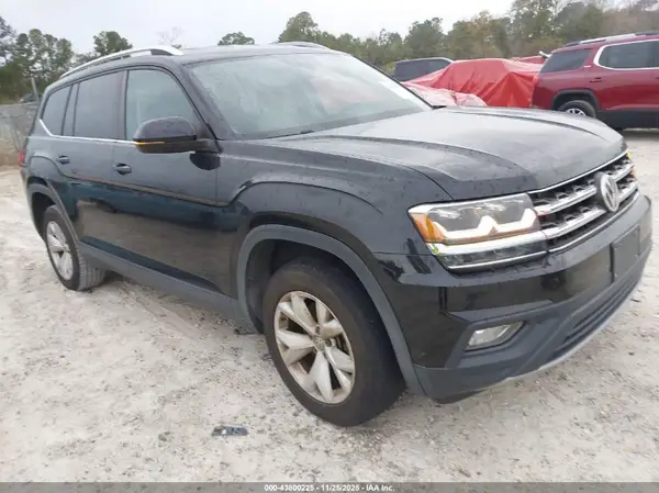1V2DR2CA8JC515897 2018 VOLKSWAGEN ATLAS - Image 1
