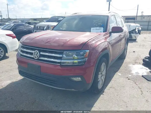 1V2DR2CA8KC590813 2019 VOLKSWAGEN ATLAS - Image 2