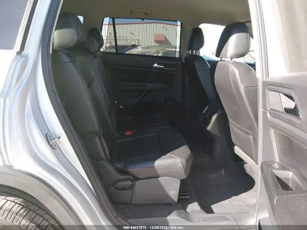 1V2DR2CA9JC519781 2018 VOLKSWAGEN ATLAS - Image 8