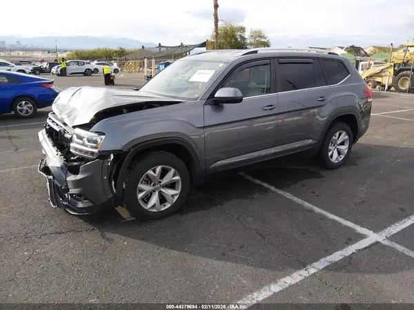1V2DR2CA9KC543192 2019 VOLKSWAGEN ATLAS - Image 2