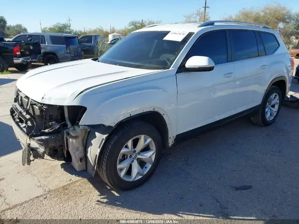 1V2DR2CA9KC545752 2019 VOLKSWAGEN ATLAS - Image 2