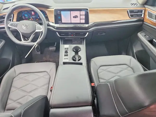 1V2DR2CA9RC571827 2024 VOLKSWAGEN ATLAS - Image 8