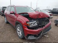 1V2DR2CAXJC579780 2018 VOLKSWAGEN ATLAS
