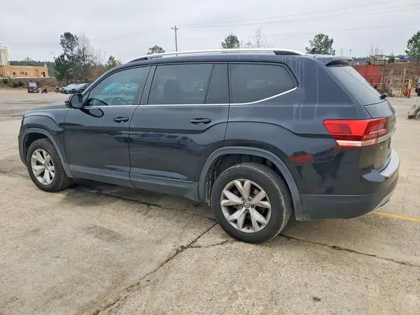 1V2DR2CAXJC581223 2018 VOLKSWAGEN ATLAS - Image 2