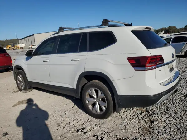 1V2DR2CAXKC582745 2019 VOLKSWAGEN ATLAS - Image 2
