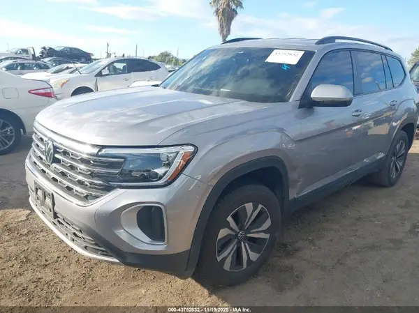 1V2DR2CAXRC526525 2024 VOLKSWAGEN ATLAS - Image 2