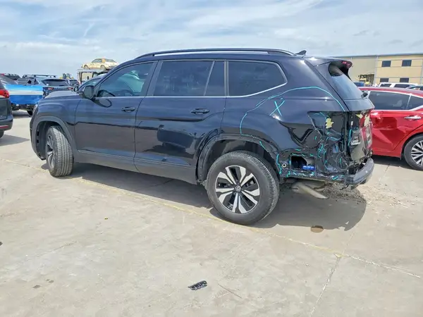 1V2DR2CAXRC601546 2024 VOLKSWAGEN ATLAS - Image 2