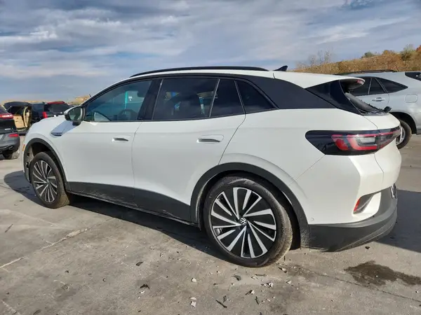1V2DSPE81SC017490 2025 VOLKSWAGEN ID.4 - Image 2