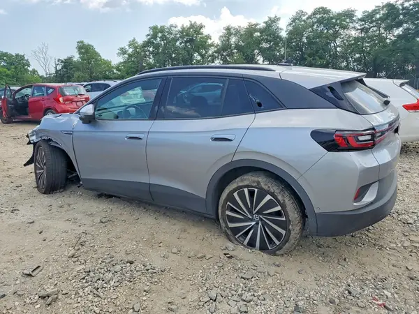 1V2DSPE84SC010226 2025 VOLKSWAGEN ID.4 - Image 2