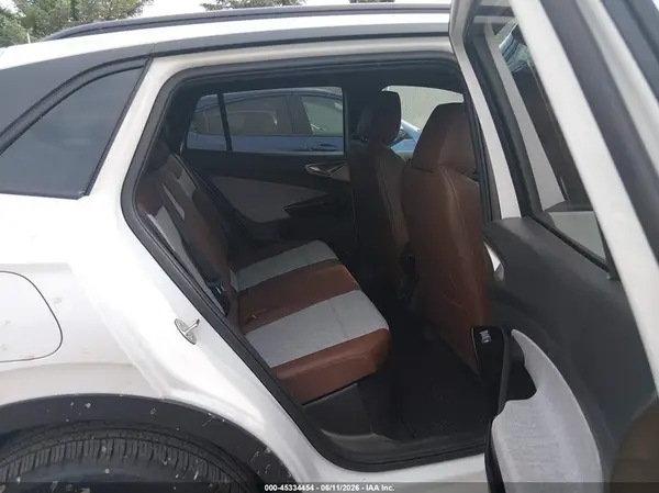 1V2DSPE84SC015068 2025 VOLKSWAGEN ID.4 - Image 8