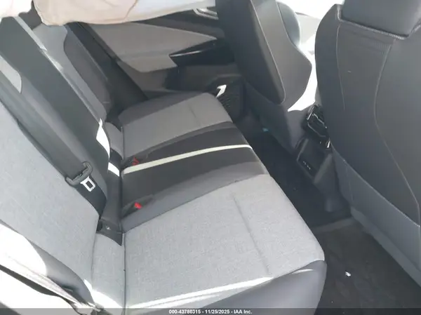 1V2DSPE85RC019575 2024 VOLKSWAGEN ID.4 - Image 8