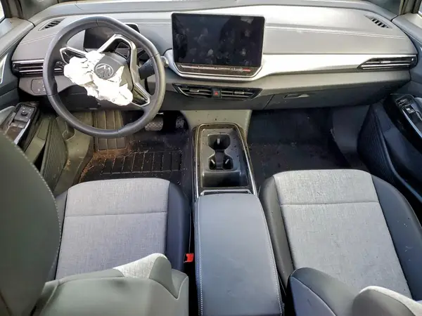 1V2DSPE86SC009529 2025 VOLKSWAGEN ID.4 - Image 8