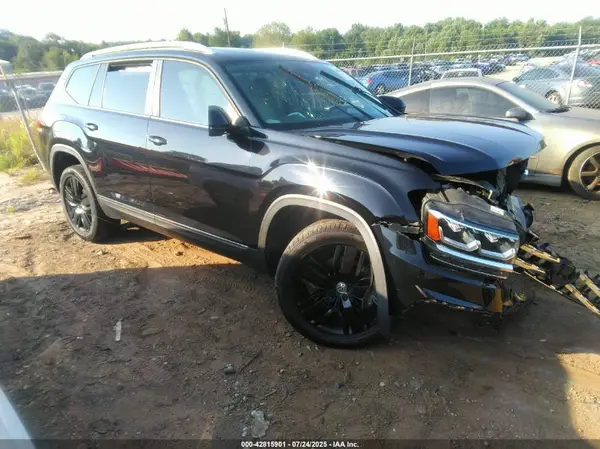 1V2EP2CA1LC500896 2020 VOLKSWAGEN ATLAS - Image 1