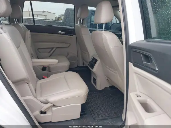 1V2EP2CA2JC598589 2018 VOLKSWAGEN ATLAS - Image 8