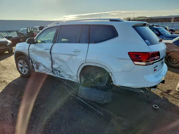 1V2ER2CA0JC514926 2018 VOLKSWAGEN ATLAS - Image 2