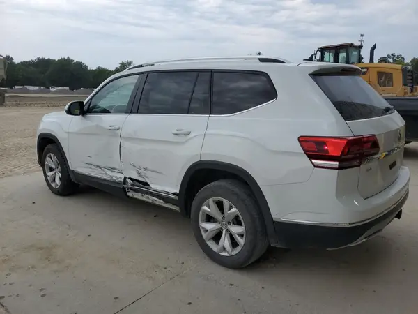 1V2ER2CA0JC548770 2018 VOLKSWAGEN ATLAS - Image 2