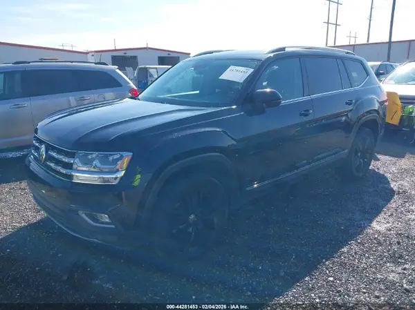 1V2ER2CA0KC561827 2019 VOLKSWAGEN ATLAS - Image 2