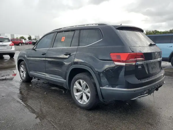 1V2ER2CA2JC507623 2018 VOLKSWAGEN ATLAS - Image 2