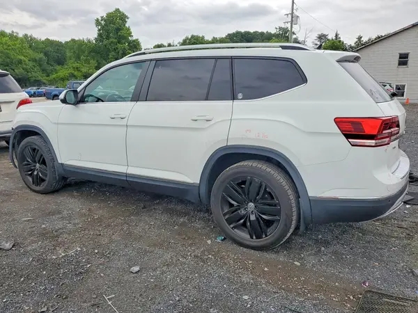 1V2ER2CA2JC533784 2018 VOLKSWAGEN ATLAS - Image 2