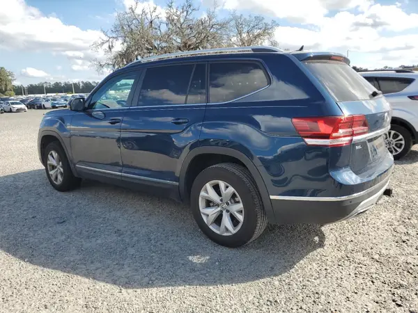 1V2ER2CA2JC558233 2018 VOLKSWAGEN ATLAS - Image 2