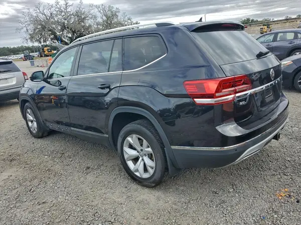 1V2ER2CA3JC514418 2018 VOLKSWAGEN ATLAS - Image 2