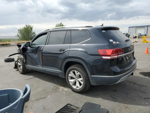 1V2ER2CA3JC522762 2018 VOLKSWAGEN ATLAS - Image 2