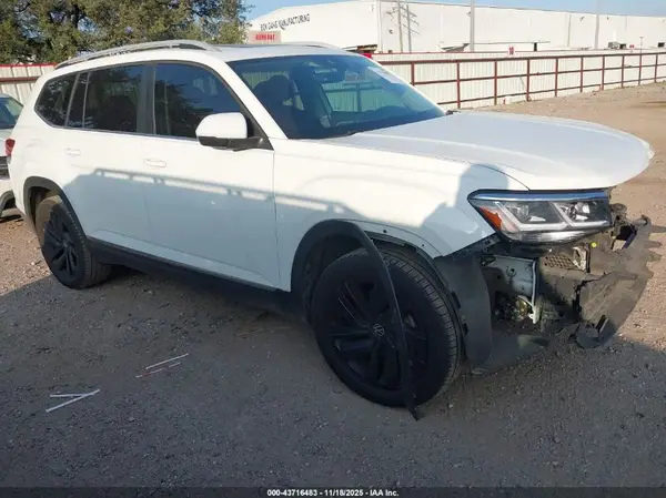 1V2ER2CA3MC533796 2021 VOLKSWAGEN ATLAS - Image 1
