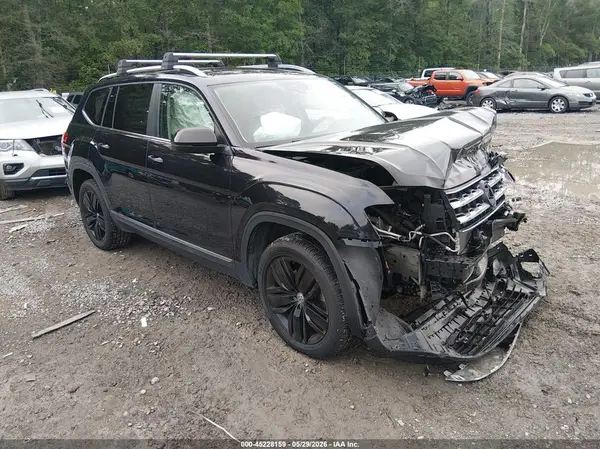 1V2ER2CA4JC533463 2018 VOLKSWAGEN ATLAS - Image 1