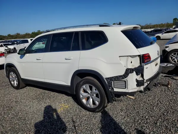 1V2ER2CA5JC503341 2018 VOLKSWAGEN ATLAS - Image 2