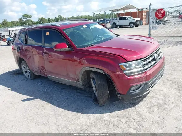 1V2ER2CA6JC520875 2018 VOLKSWAGEN ATLAS - Image 1