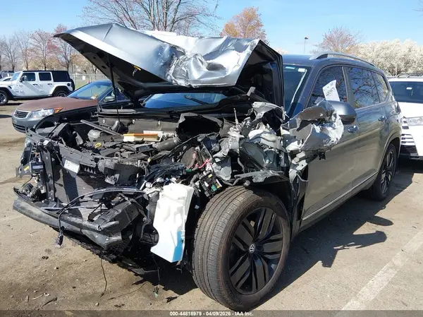 1V2ER2CA6KC611713 2019 VOLKSWAGEN ATLAS - Image 2