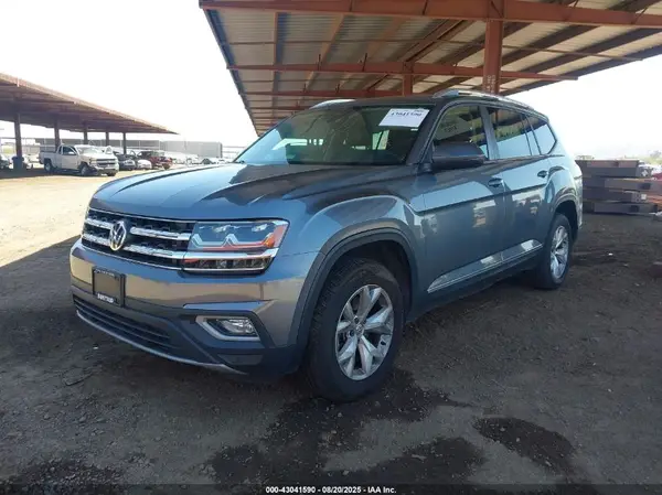 1V2ER2CA7JC517869 2018 VOLKSWAGEN ATLAS - Image 2