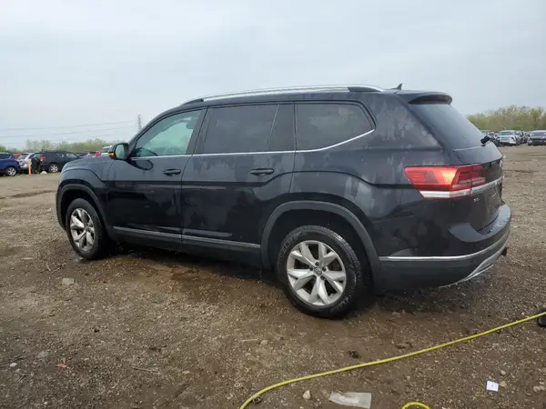 1V2ER2CA8JC514172 2018 VOLKSWAGEN ATLAS - Image 2