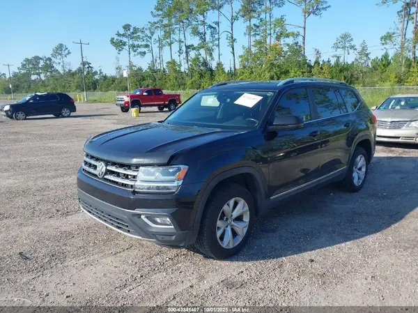 1V2ER2CA8JC527164 2018 VOLKSWAGEN ATLAS - Image 2