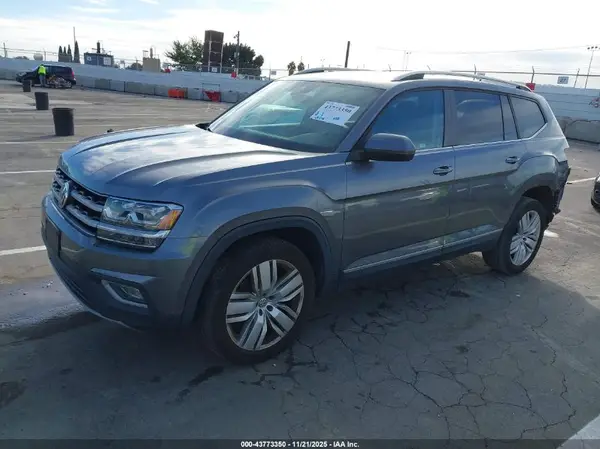 1V2ER2CA8KC528042 2019 VOLKSWAGEN ATLAS - Image 2
