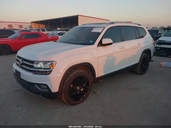 1V2ER2CA8KC542507 2019 VOLKSWAGEN ATLAS - Image 2