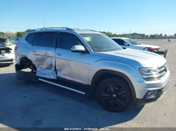 1V2ER2CA8KC574020 2019 VOLKSWAGEN ATLAS - Image 1