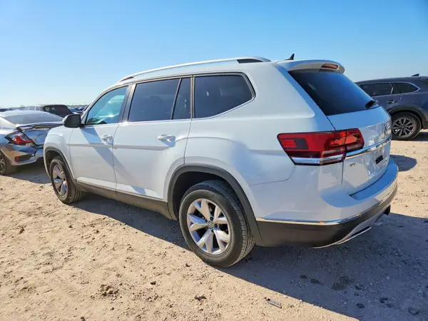 1V2ER2CA9JC568905 2018 VOLKSWAGEN ATLAS - Image 2